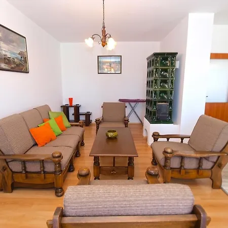 Dragan 1077 Apartman *