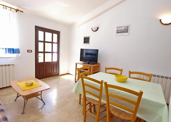 아파트 Dragan 1077 반졸레