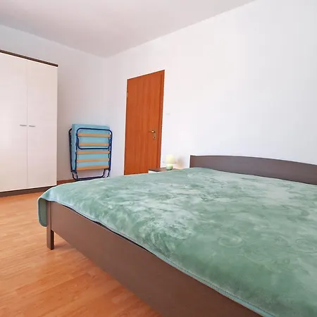 Dragan 1077 * Banjole