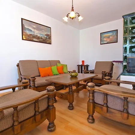 Dragan 1077 * Banjole