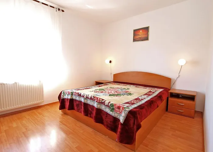 Dragan 1077 Lejlighed